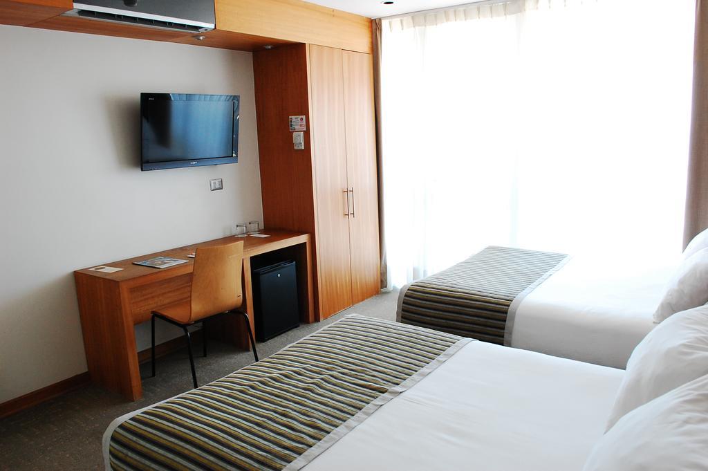 Alto Del Sol Costanera Antofagasta Hotell Rum bild